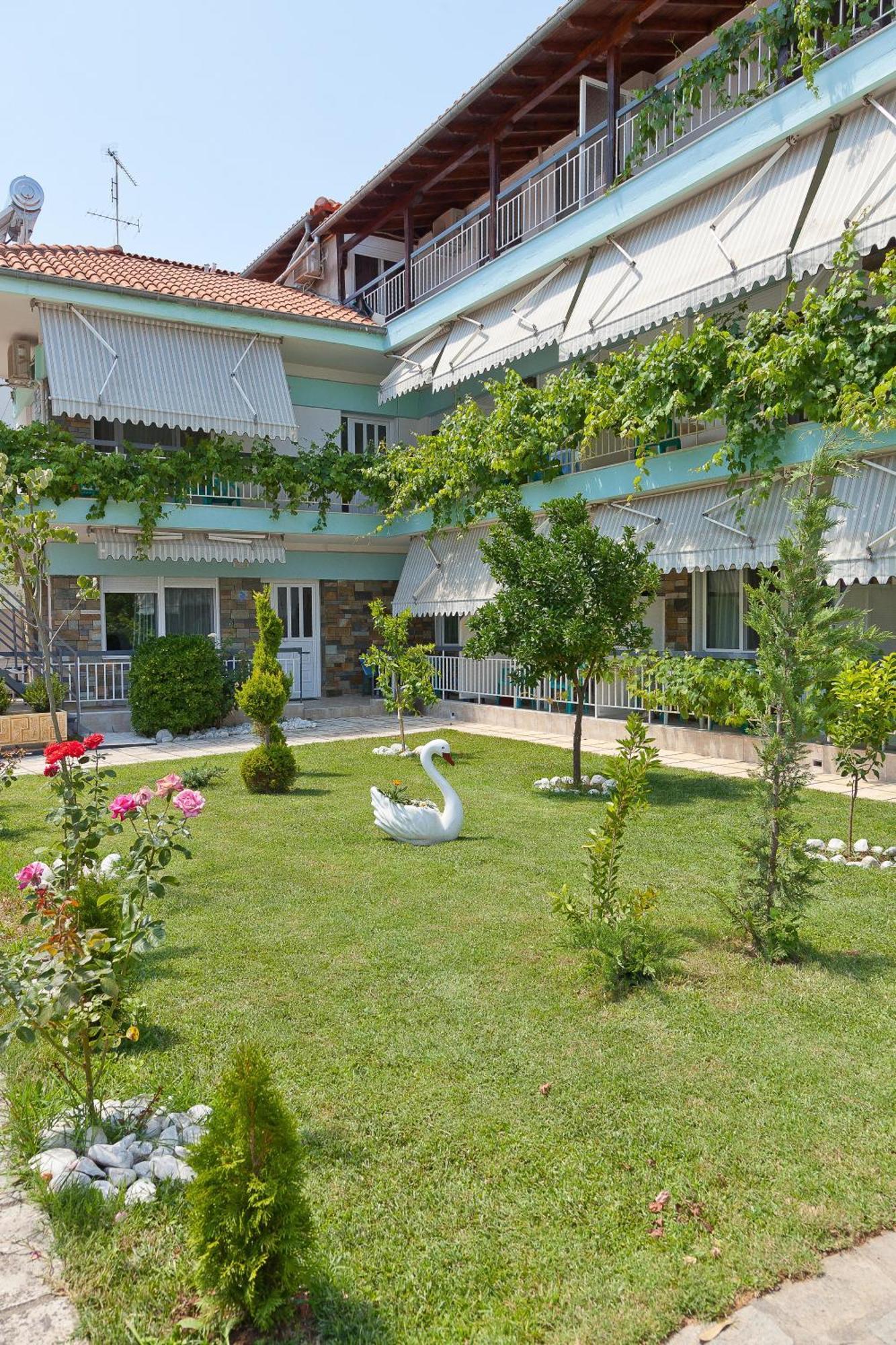 Artemis Apartments Paralia Dionysiou Quarto foto