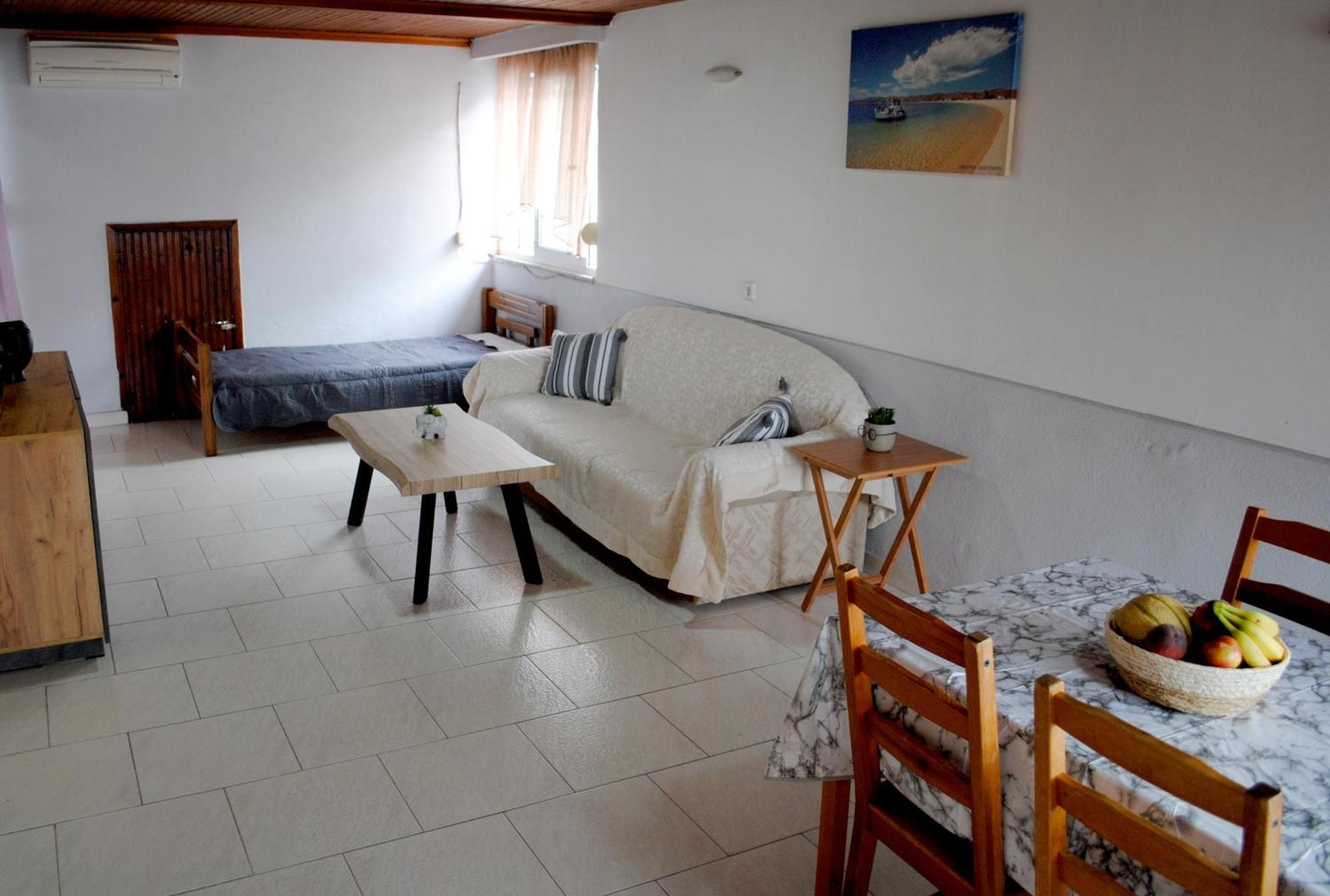 Artemis Apartments Paralia Dionysiou Exterior foto