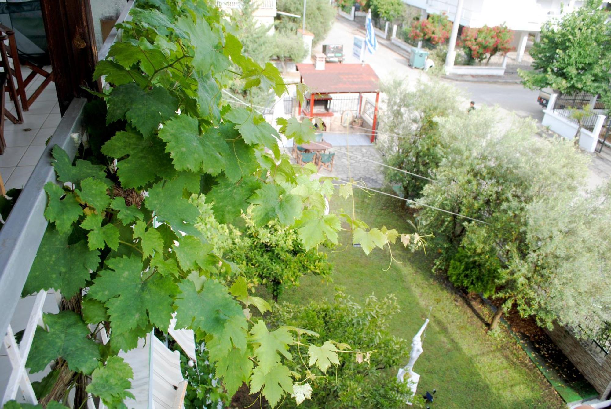 Artemis Apartments Paralia Dionysiou Exterior foto